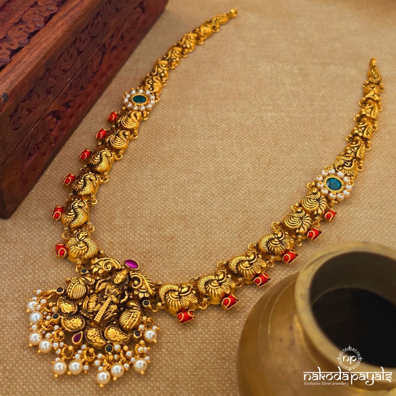 Lakshmi Mango Pearl Neckpiece (Gn10696)