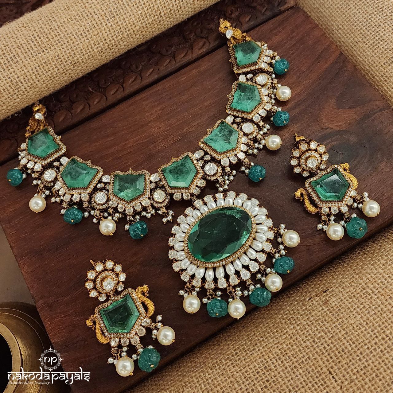 Green Moissanite Neckpiece With Earrings (Gn8607)