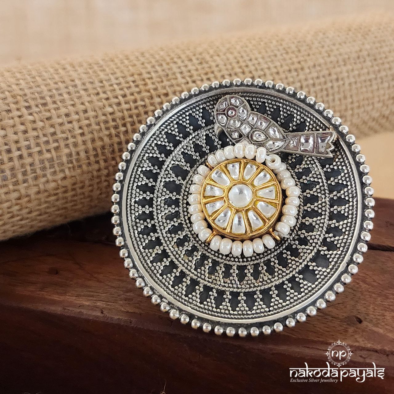 Kundan Pearled Finger Ring (F2520)