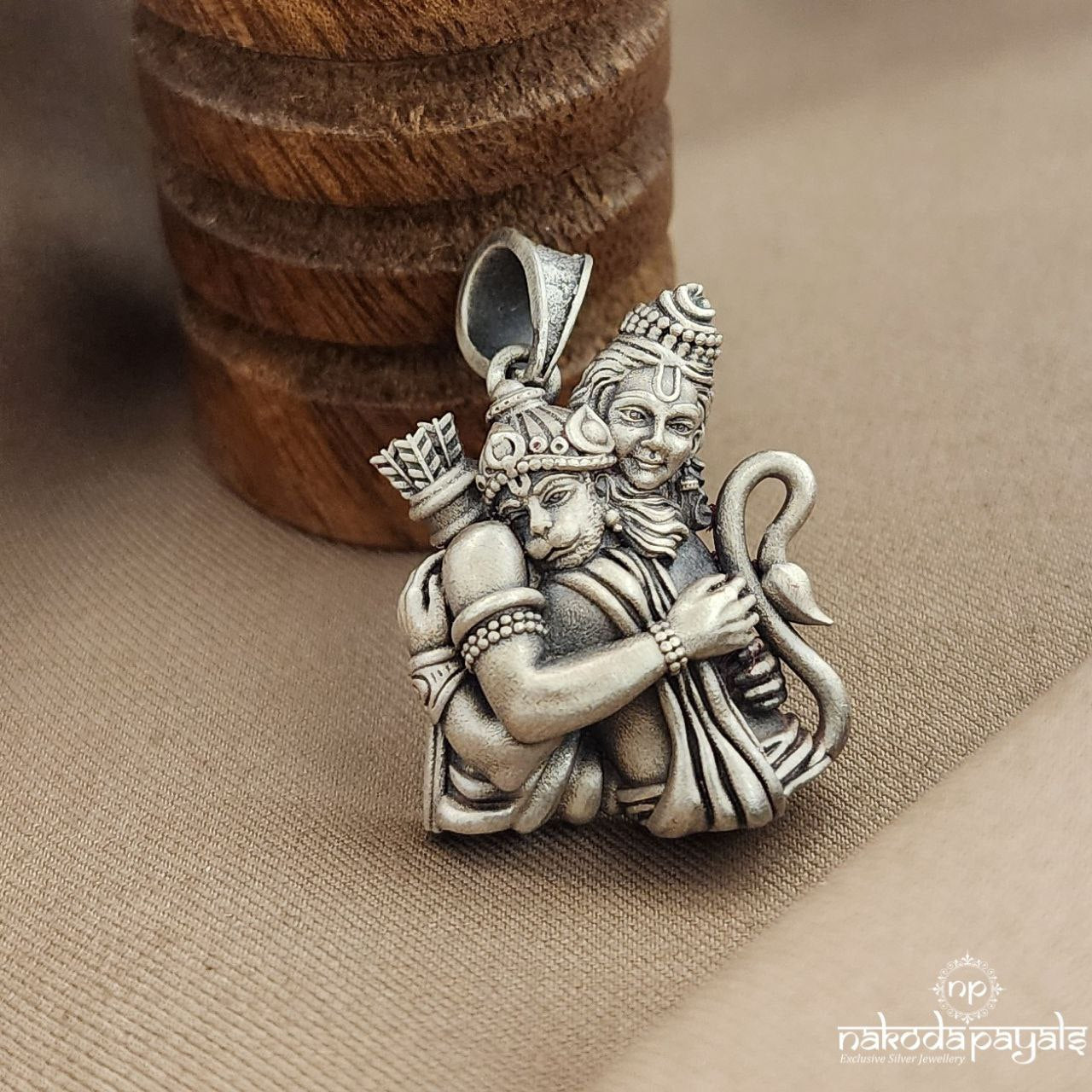 Raman And Hanuman Pendant (P2480)