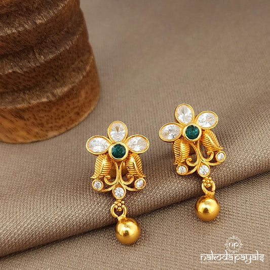 Elegant Green Studs (Ge10084)