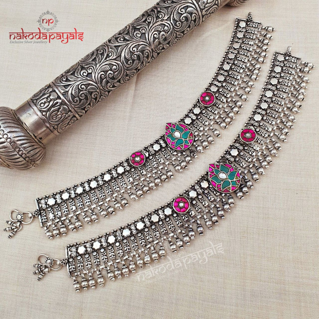 Magnificent Wide Kundan Anklets