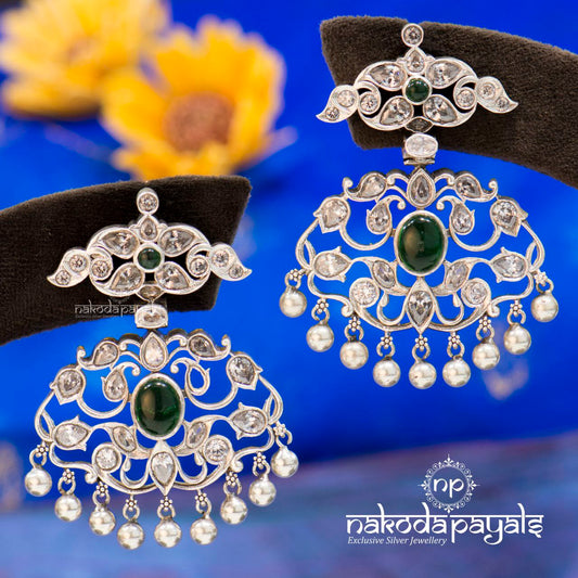 Smashing White Ball Drops Chandbali