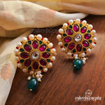 Beautiful Floral Kundan Chandbali