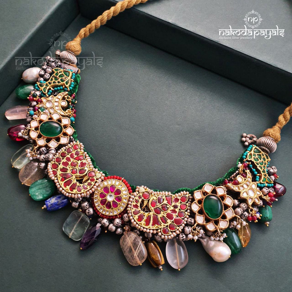 Unrivalled Kundan Thread Neckpiece