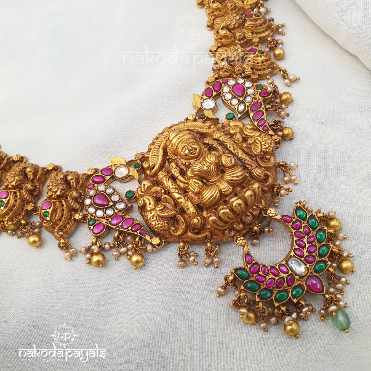 Resplendent Lakshmi Neckpiece