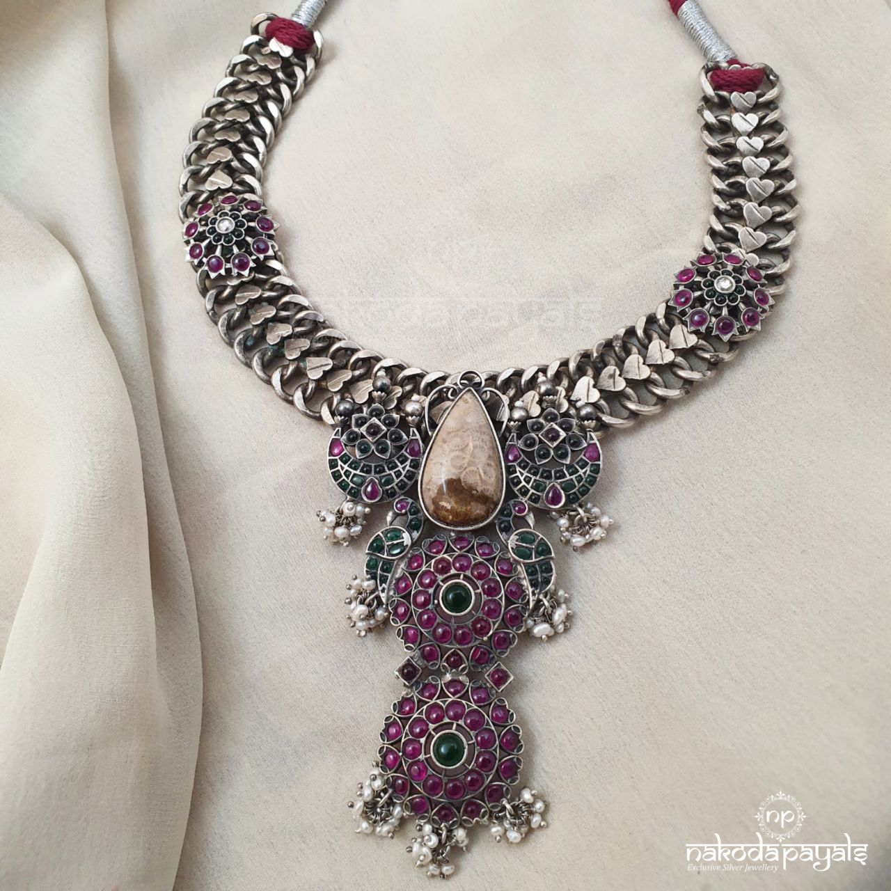 Imperial Kempu Neckpiece