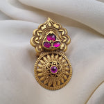 Carved Kundan Finger Ring