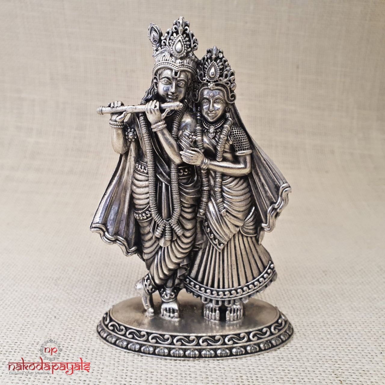 Loving Radha Krishna Statue