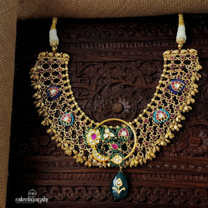 Marvellous Charms Neckpiece (GN5034)