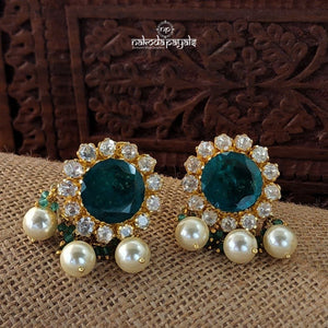 Glossy Green Studs (Ge4435)