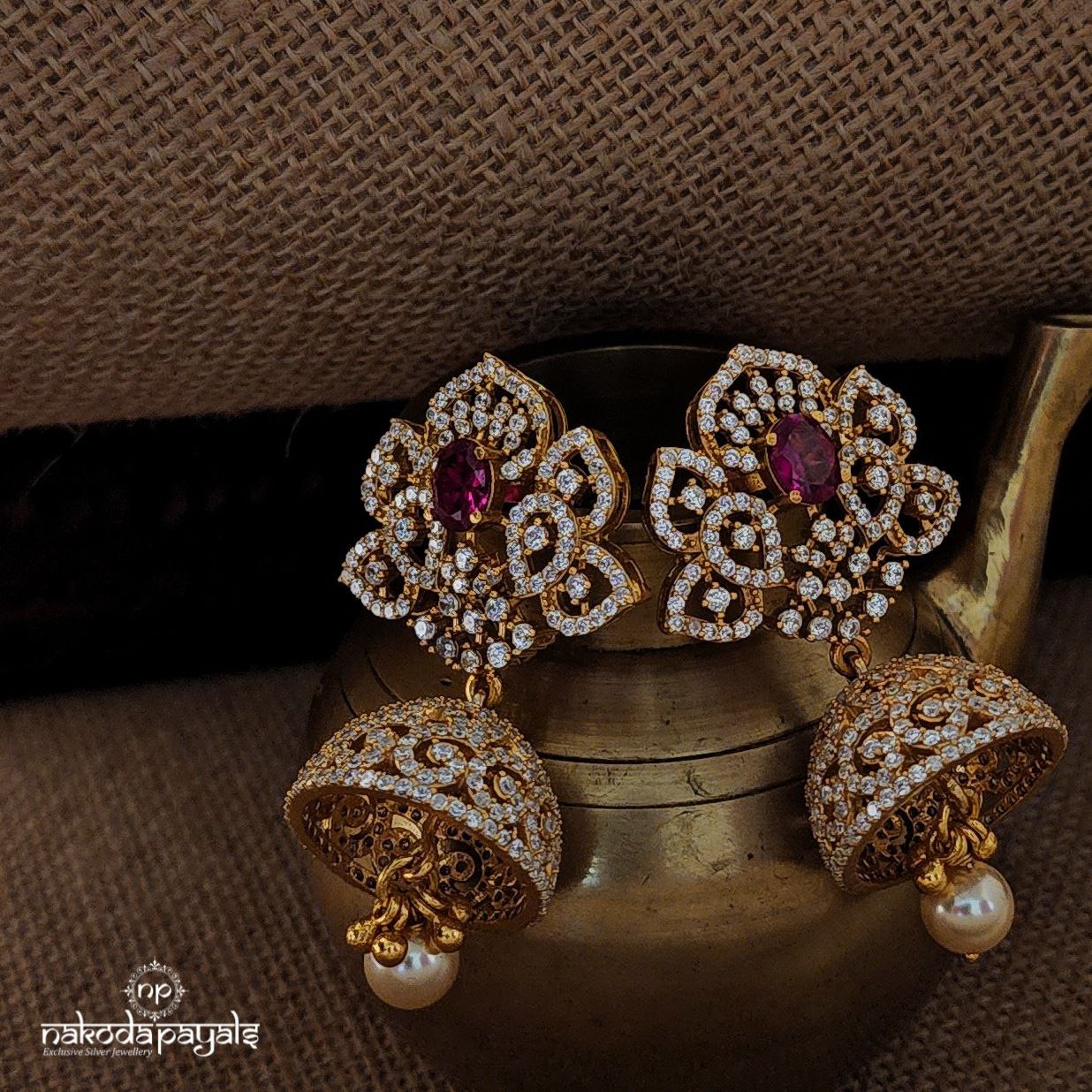 Cliquish Red Jhumka (Ge4501)