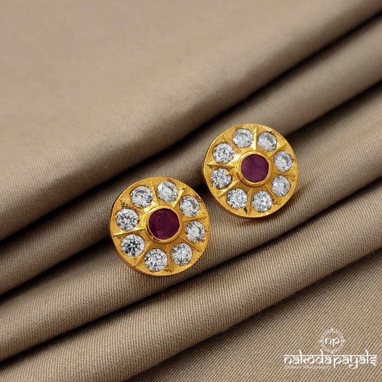 Round Ruby Studs (Ge4581)