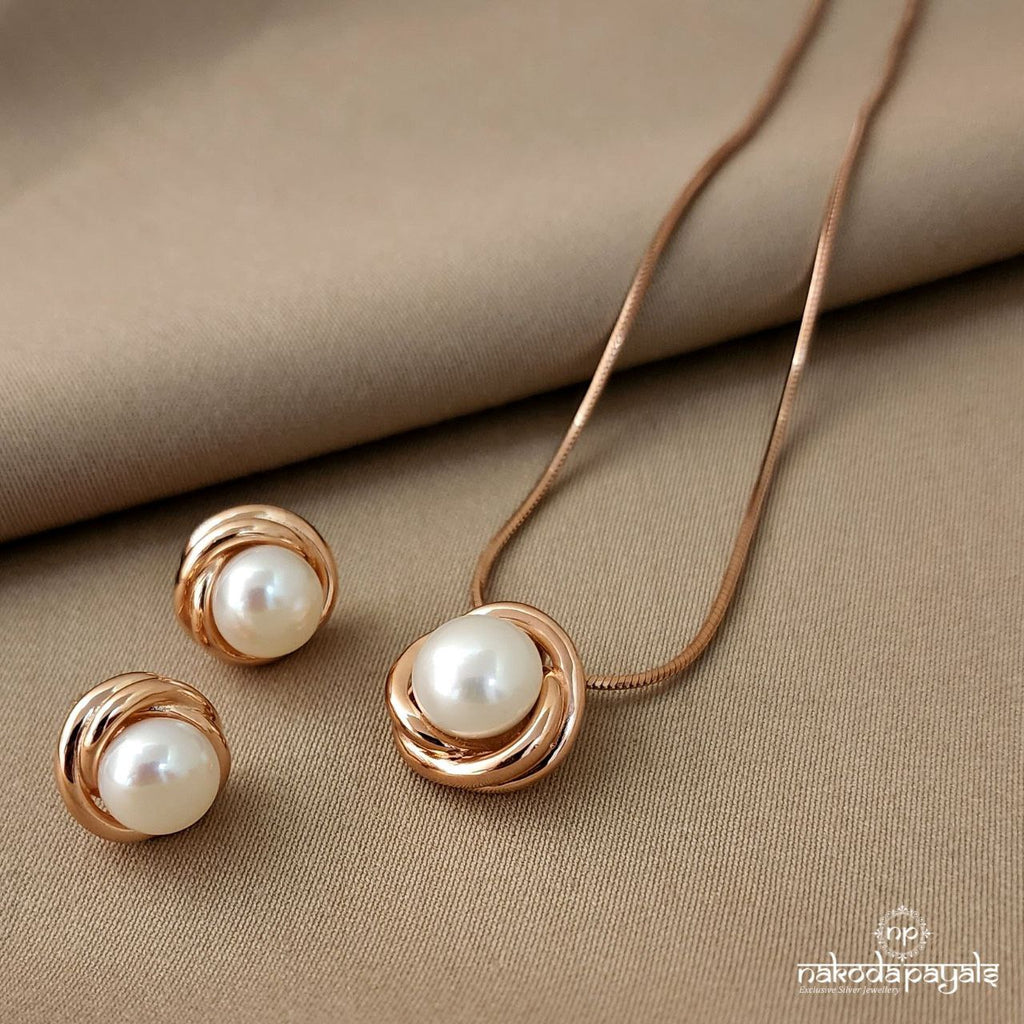 Elegant Pearl Pendant Set With Earrings (ST1130)