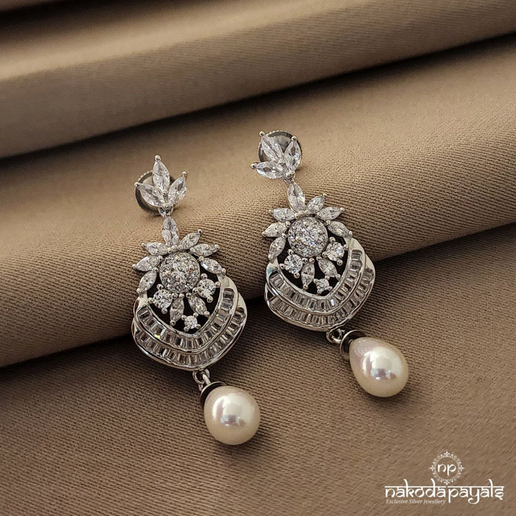 Cliquish Pearl Drop Earrings (ST1210)