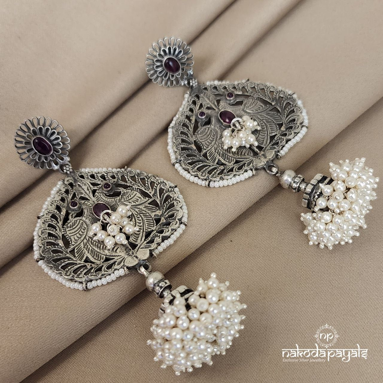 Clustered Pearly Jhumka (J4486)