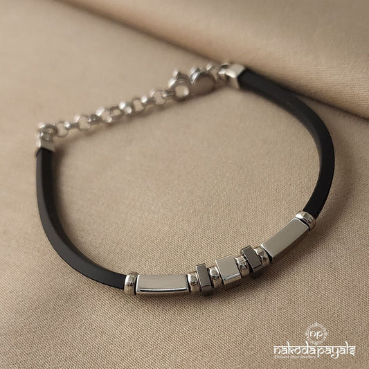 Enticing Men's Bracelet (MC0576)