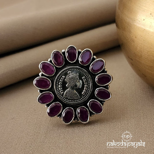 Queen Victoria Finger Ring (F1963)