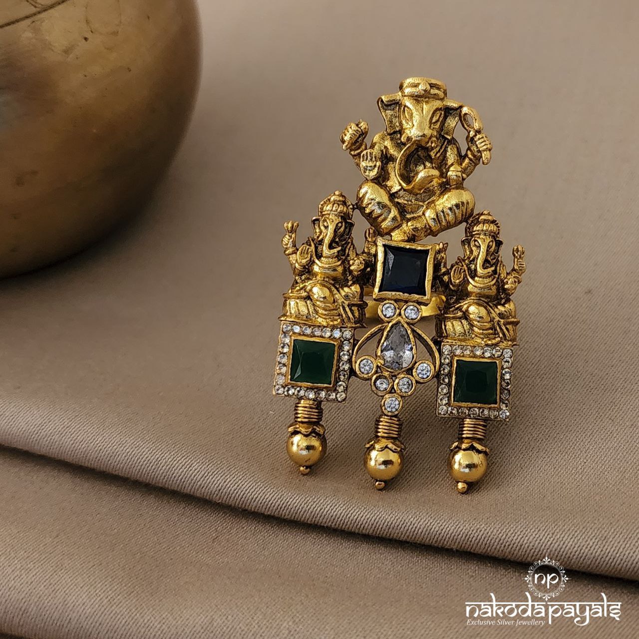 Ganesha Finger Ring (F2052)