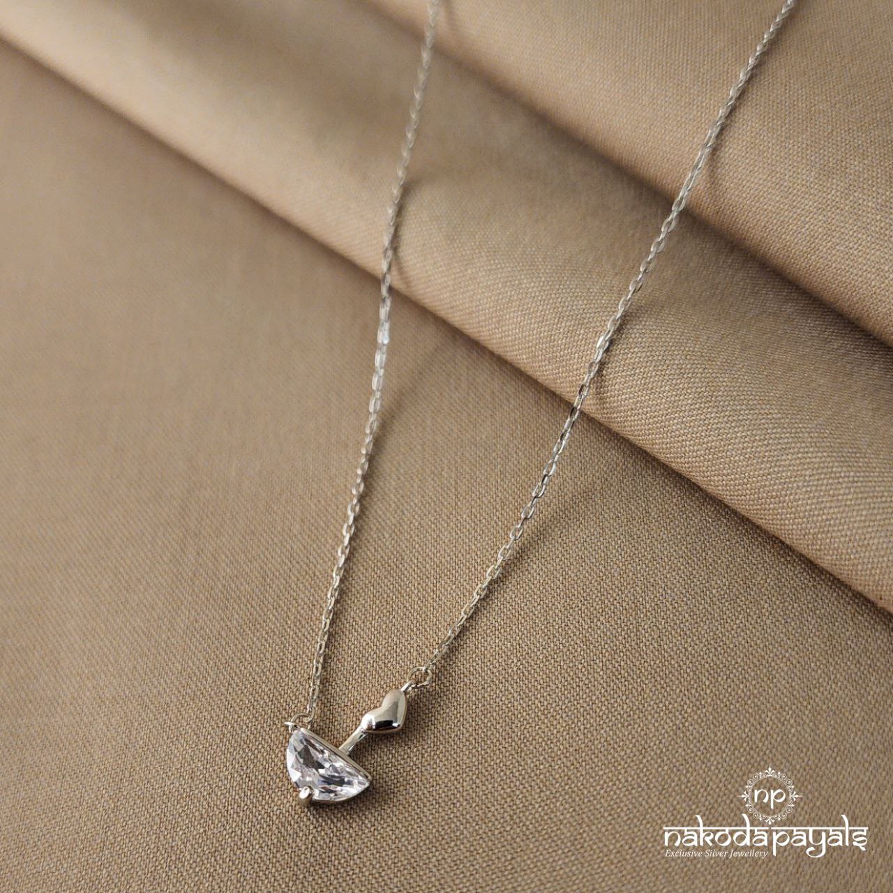 Chic Heart Neckchain (ST1325)