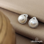 Pear Drop Studs (ST1452)