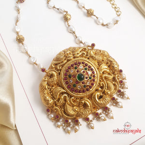 Detailed Pearly Nakas Neckpiece